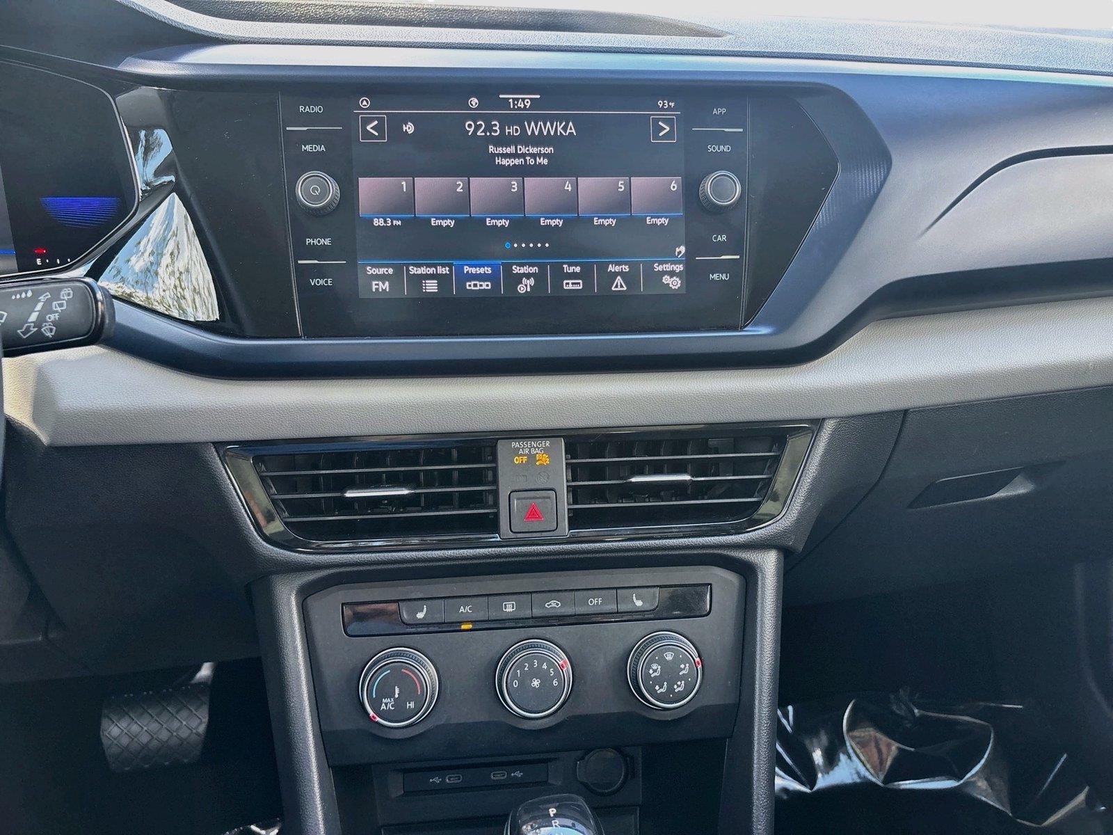 2022 Volkswagen Taos SE