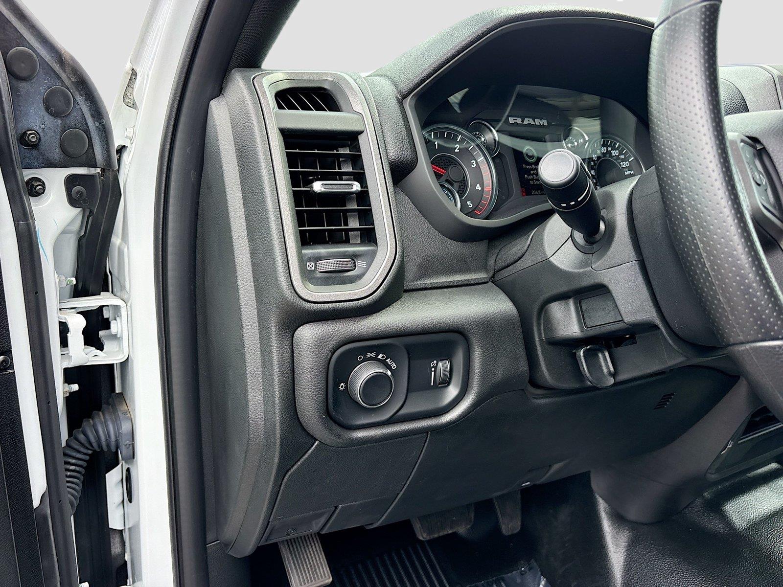 2024 Ram 3500 Chassis Cab Tradesman