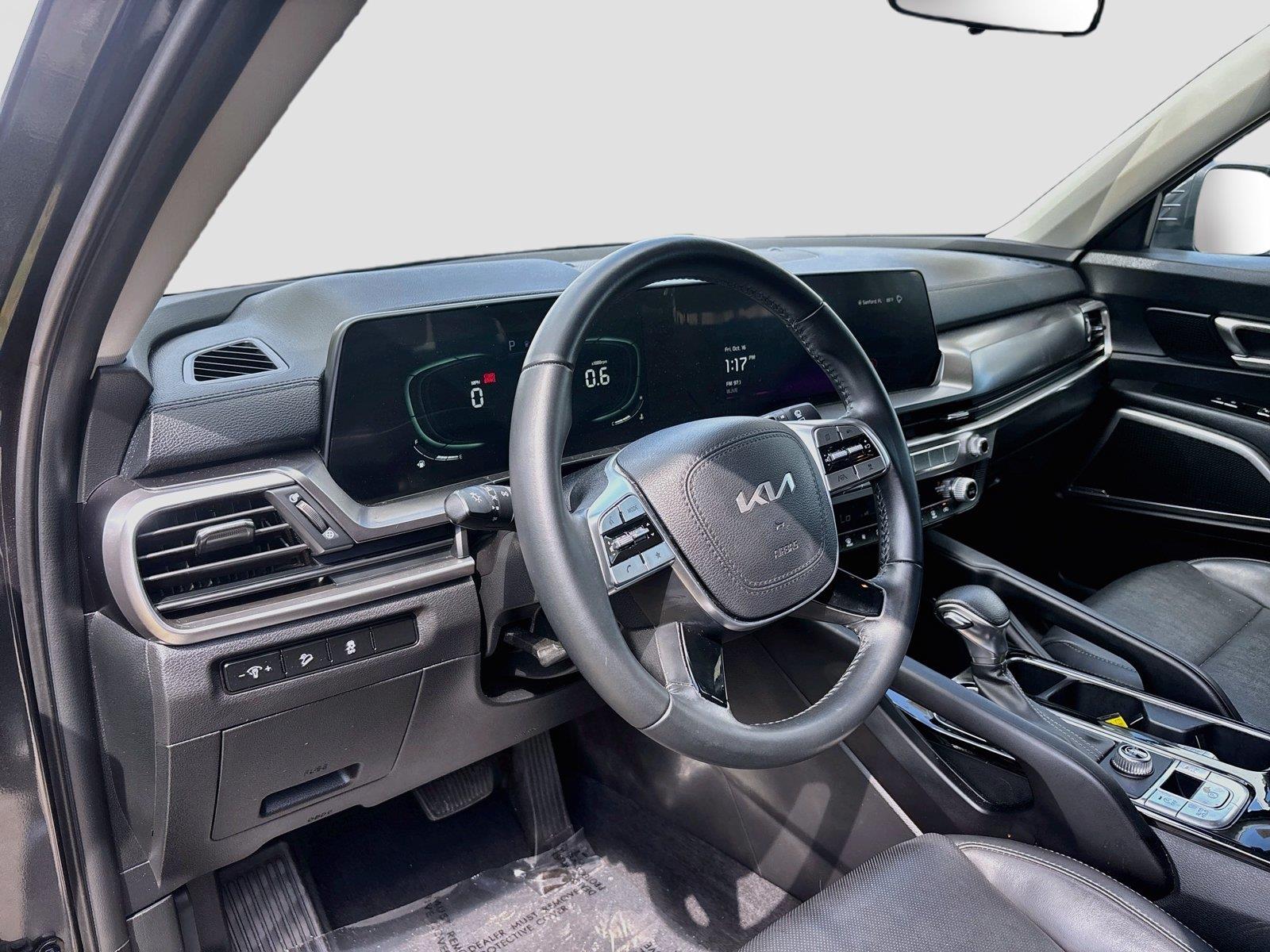2024 Kia Telluride LX