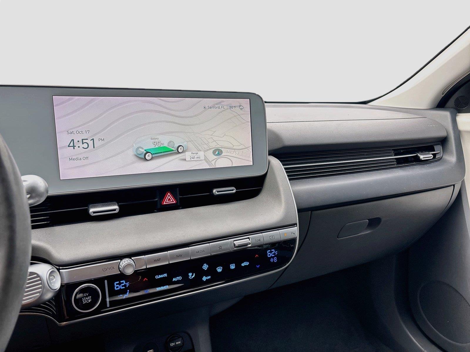 2024 Hyundai IONIQ 5 SEL
