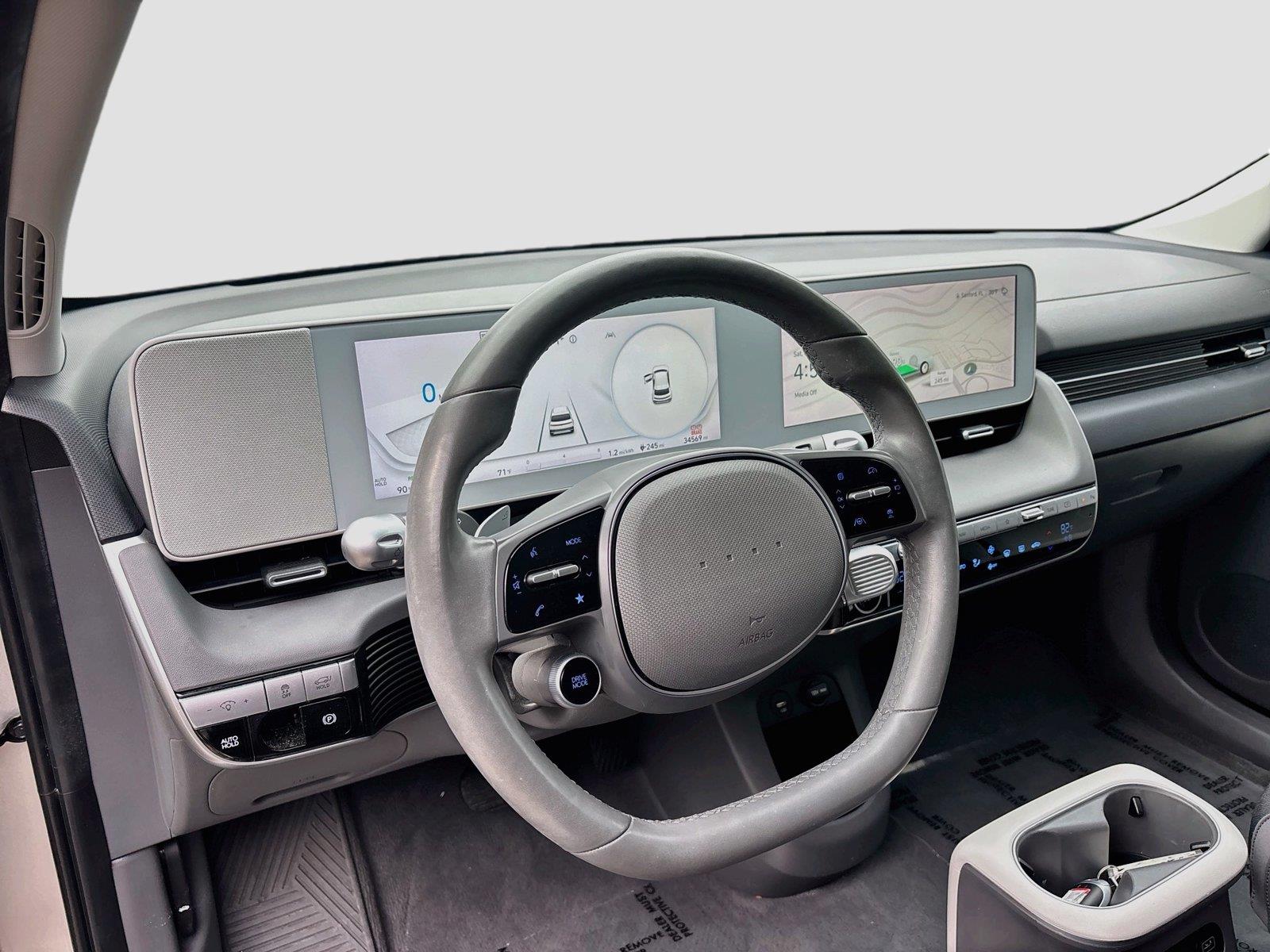 2024 Hyundai IONIQ 5 SEL