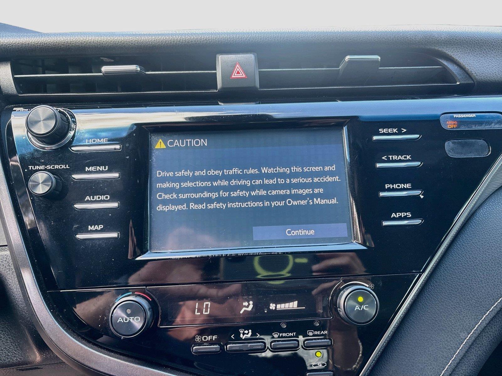 2019 Toyota Camry SE