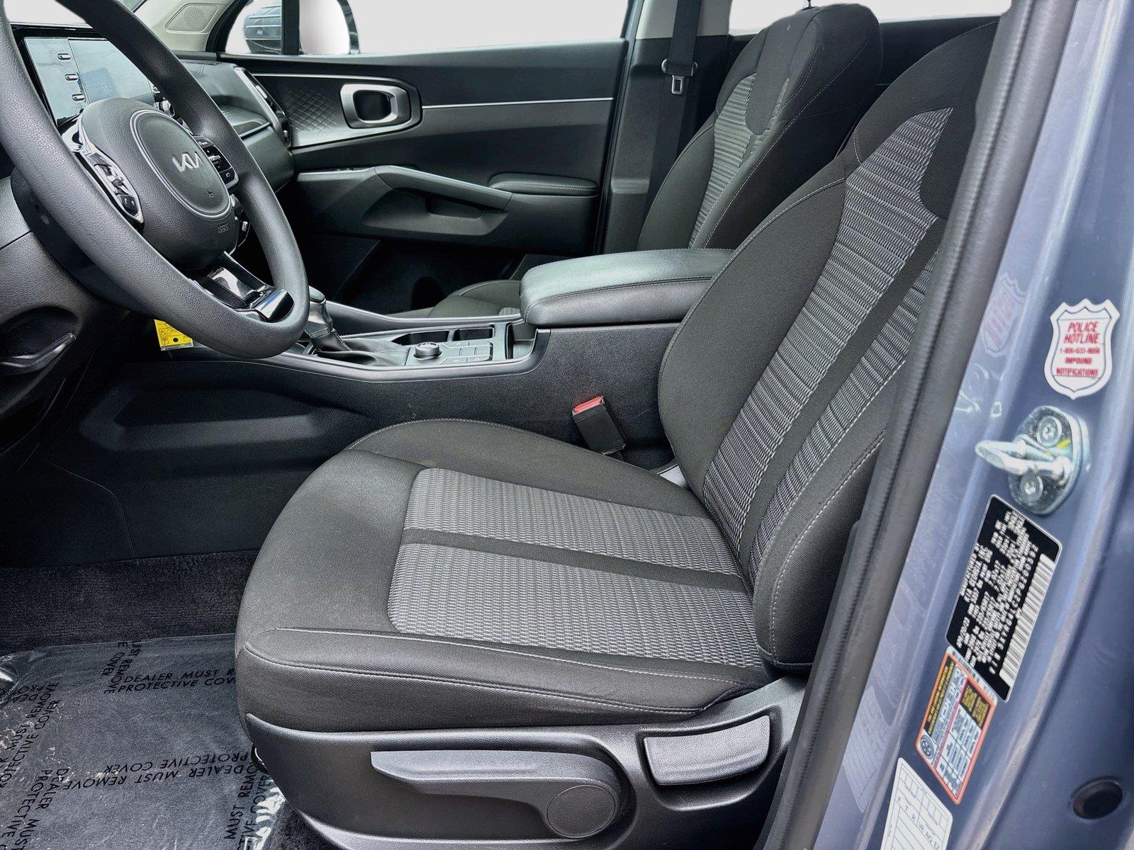 2023 Kia Sorento LX
