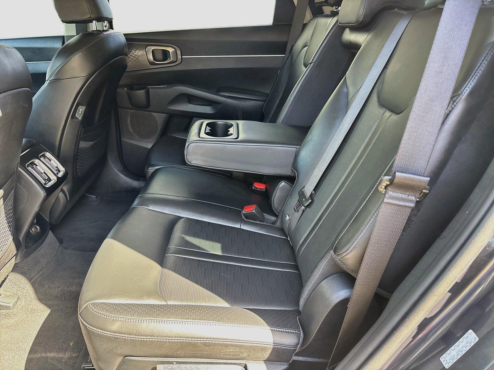 2024 Kia Sorento S