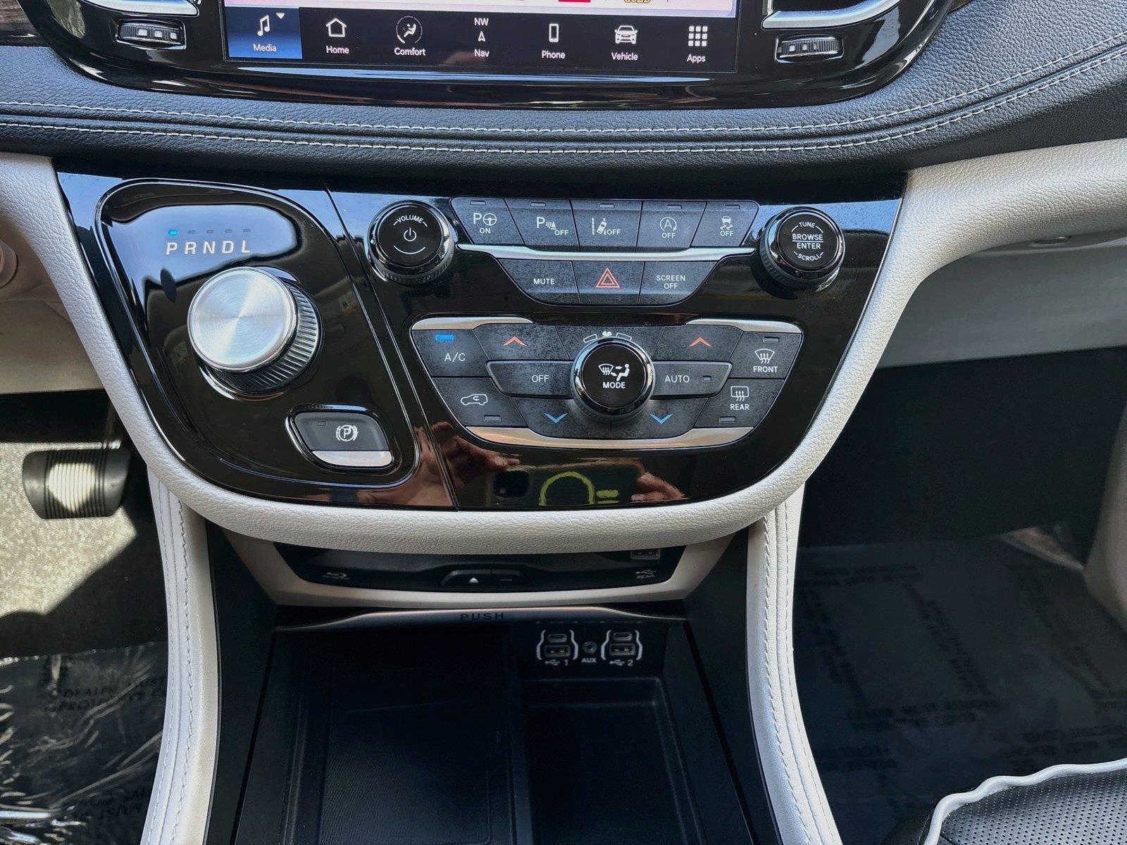 2022 Chrysler Pacifica Limited