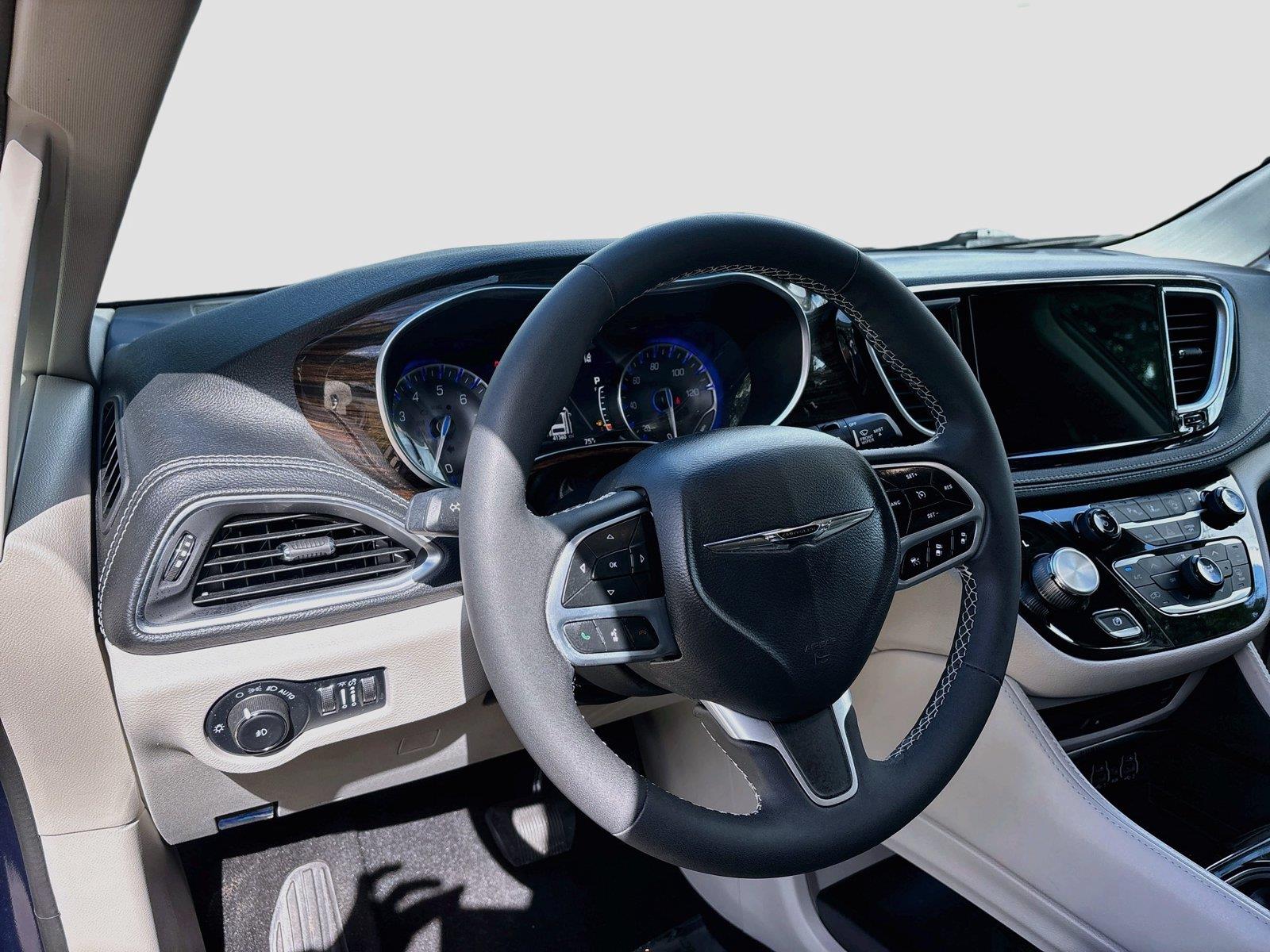 2022 Chrysler Pacifica Limited