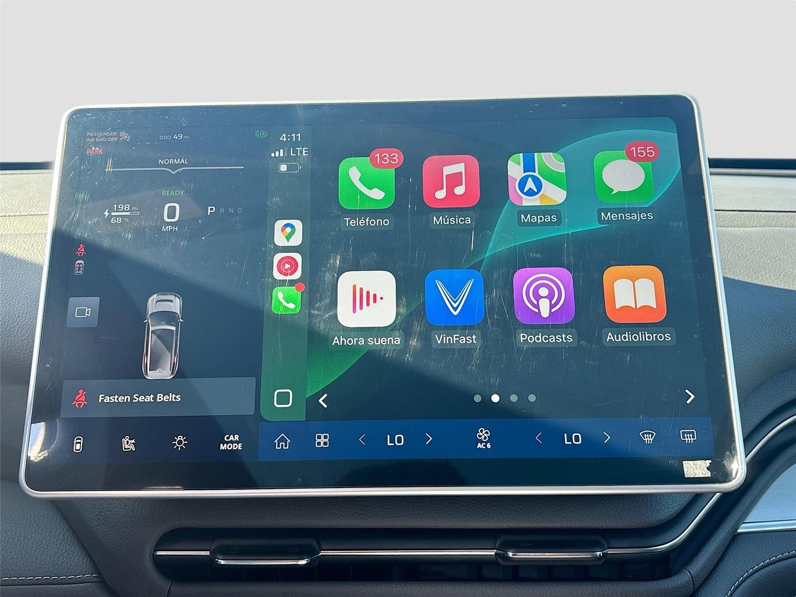 2024 VinFast VF 9 Plus