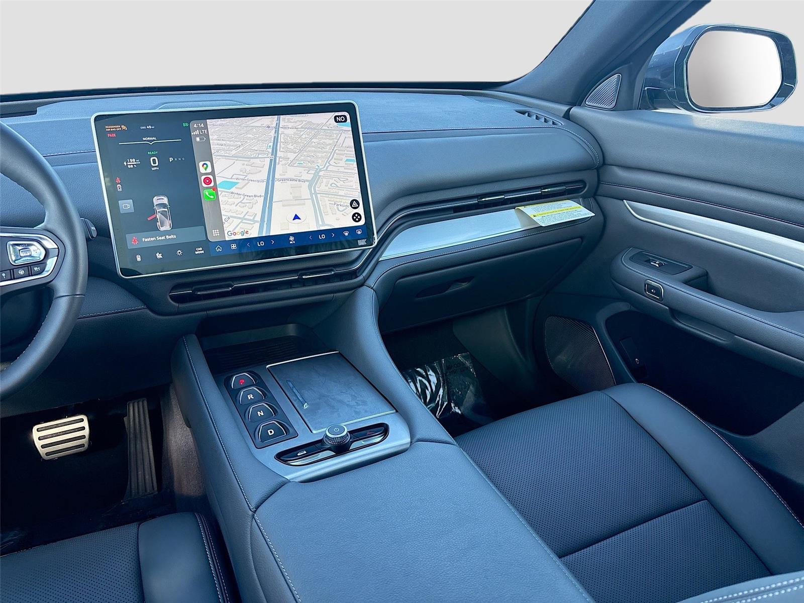 2024 VinFast VF 9 Plus