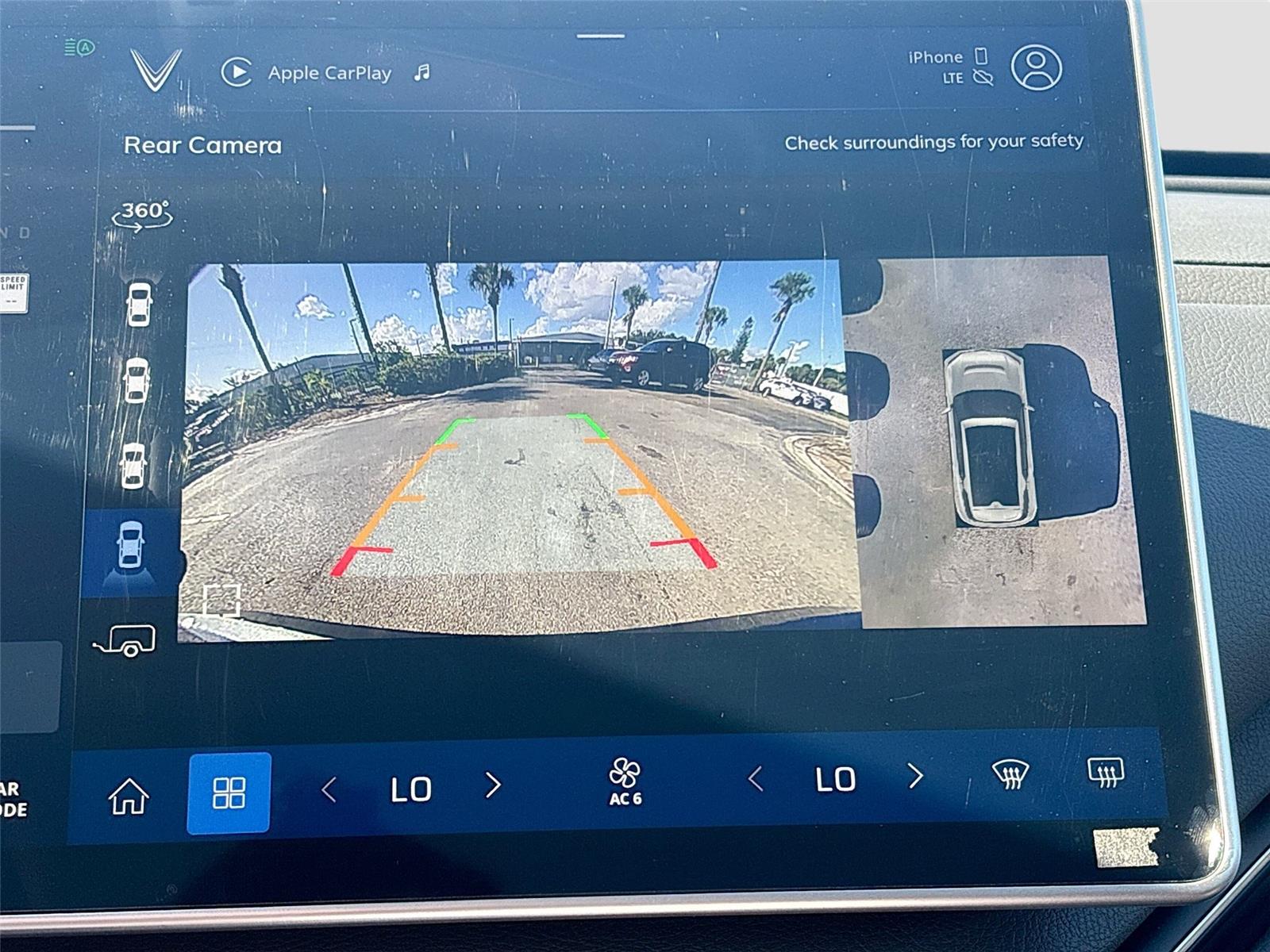 2024 VinFast VF 9 Plus