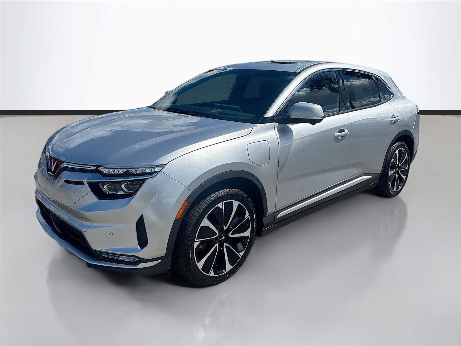 2025 VinFast VF 8 Plus