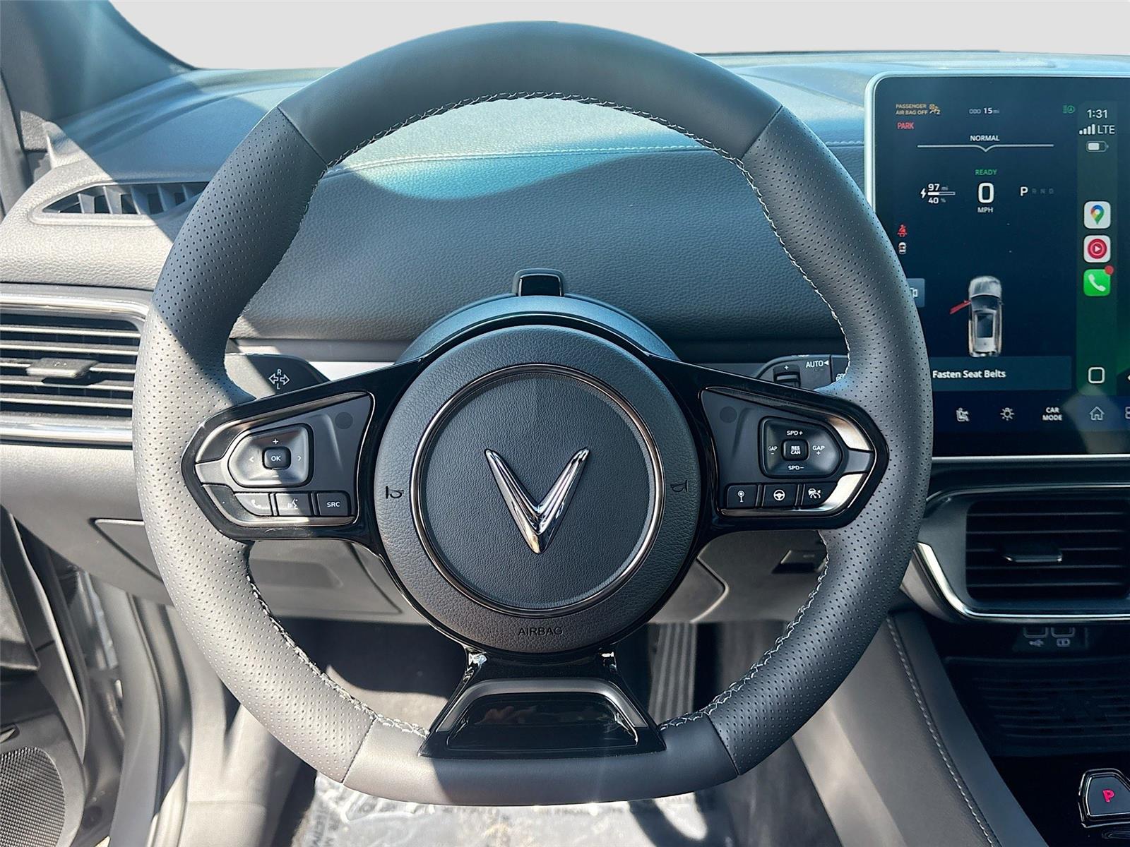 2025 VinFast VF 8 Plus