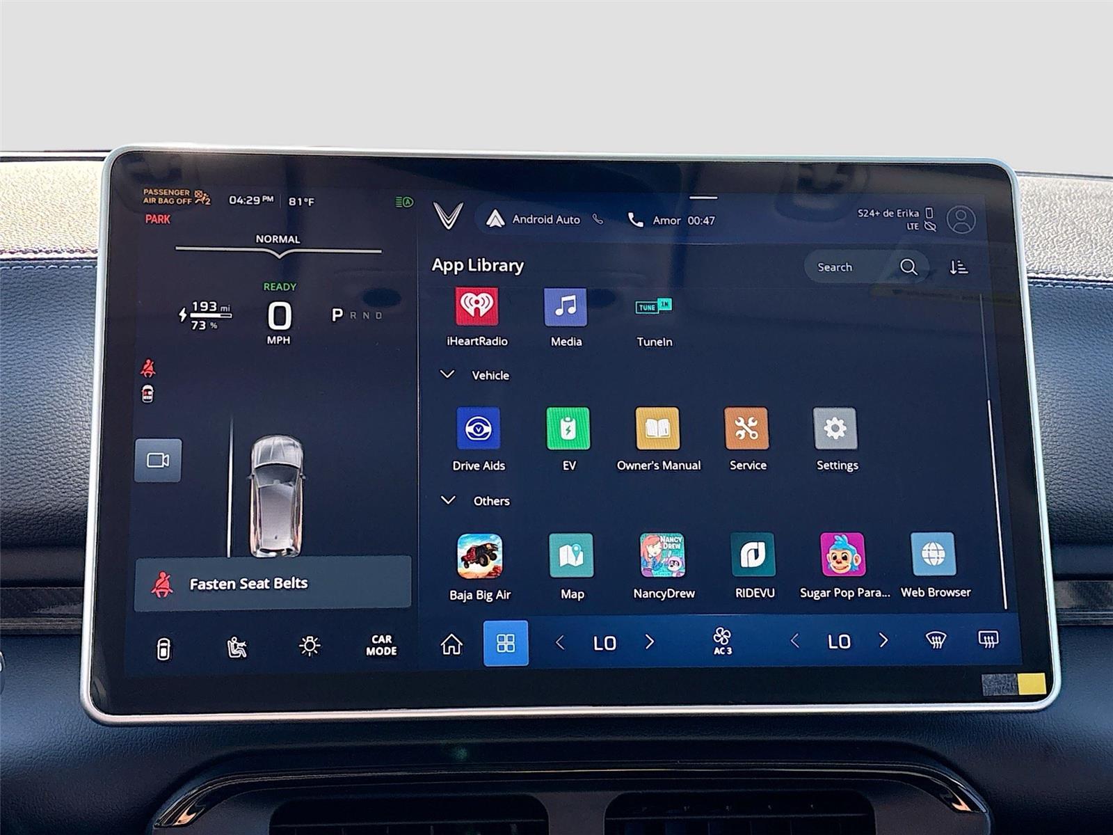 2025 VinFast VF 8 Eco