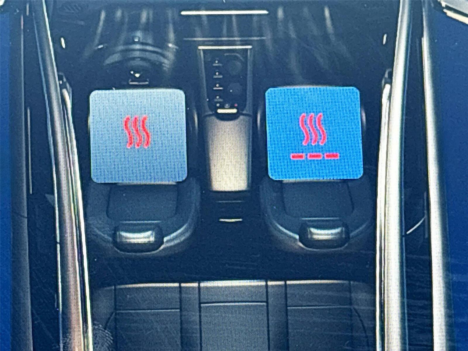 2025 VinFast VF 8 Eco