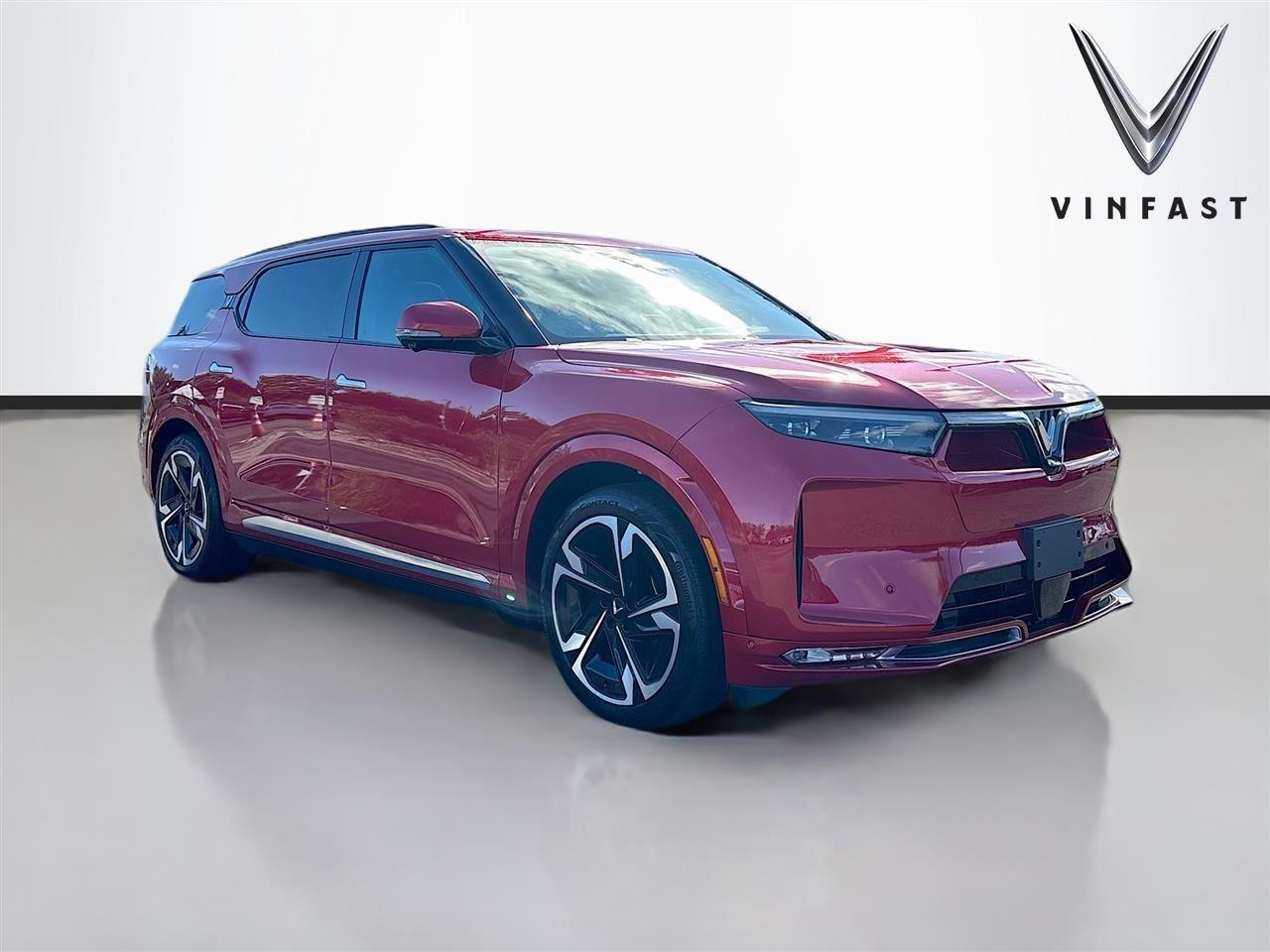 2024 VinFast VF 9 Plus
