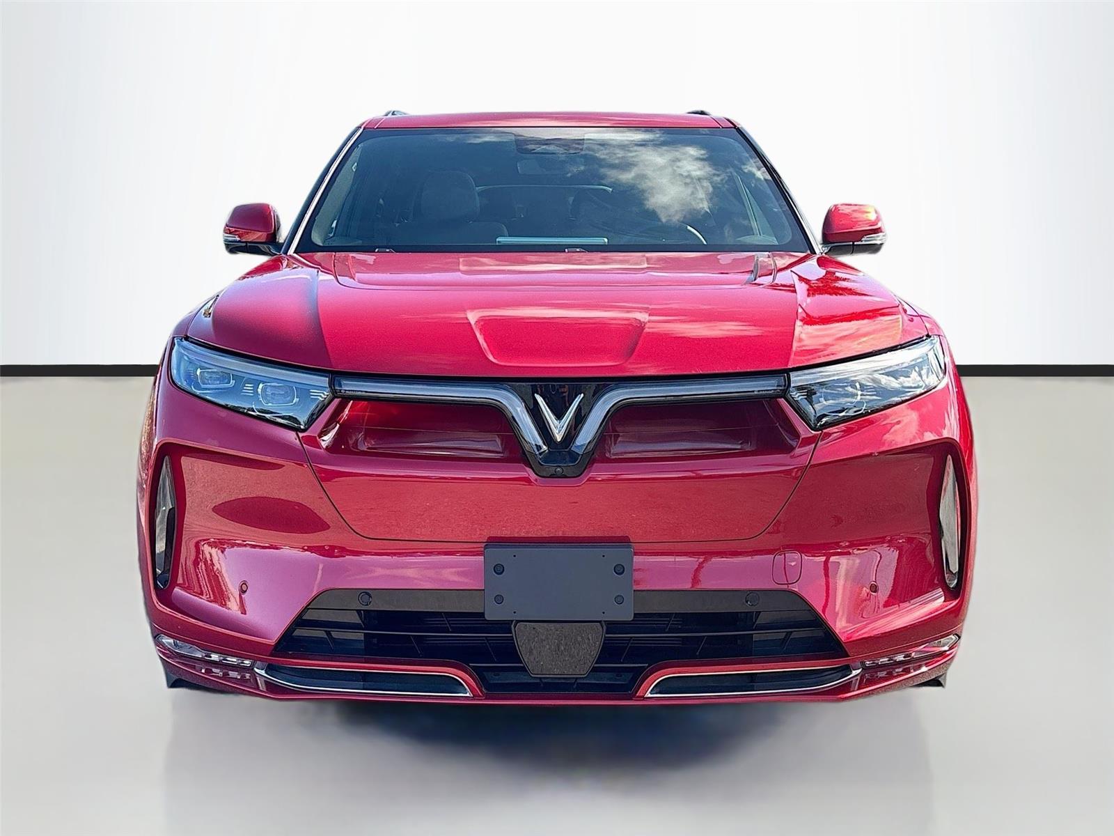 2024 VinFast VF 9 Plus