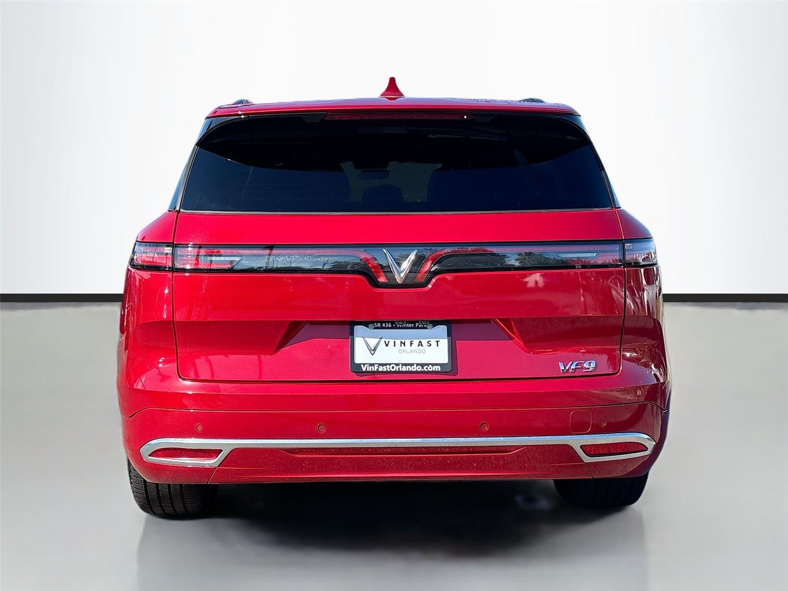 2024 VinFast VF 9 Plus
