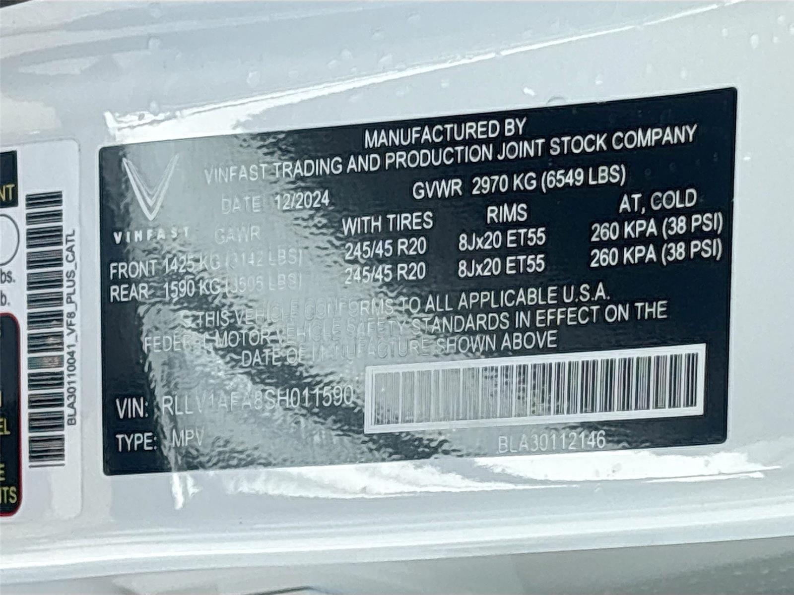 2025 VinFast VF 8 Plus