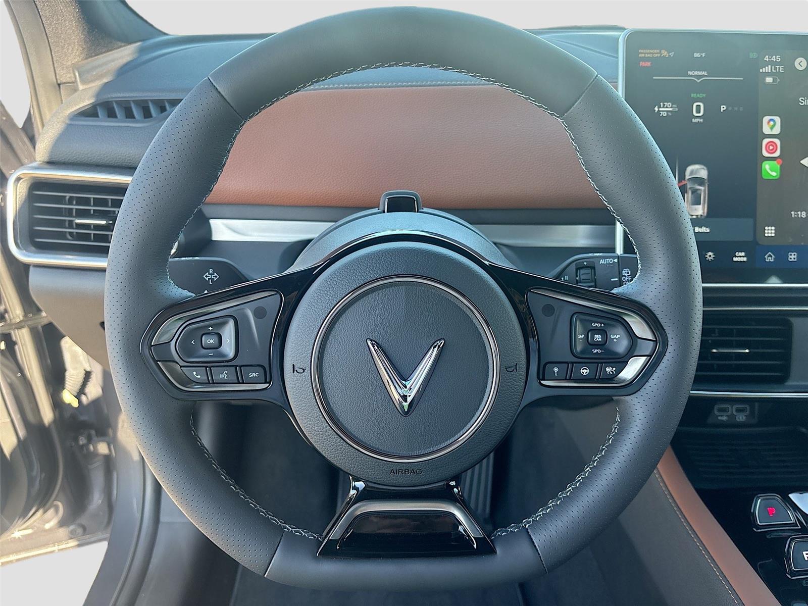 2025 VinFast VF 8 Plus