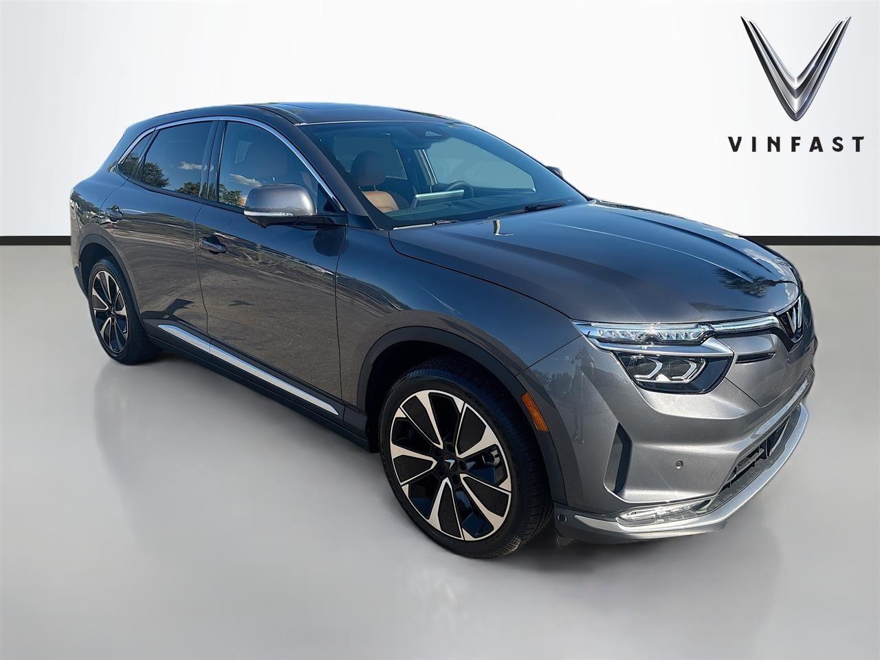 2025 VinFast VF 8 Plus