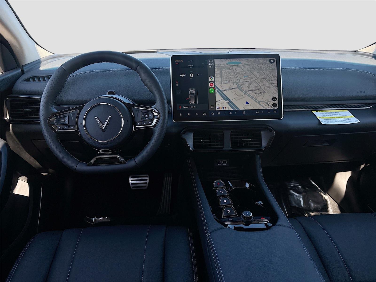 2025 VinFast VF 8 Eco