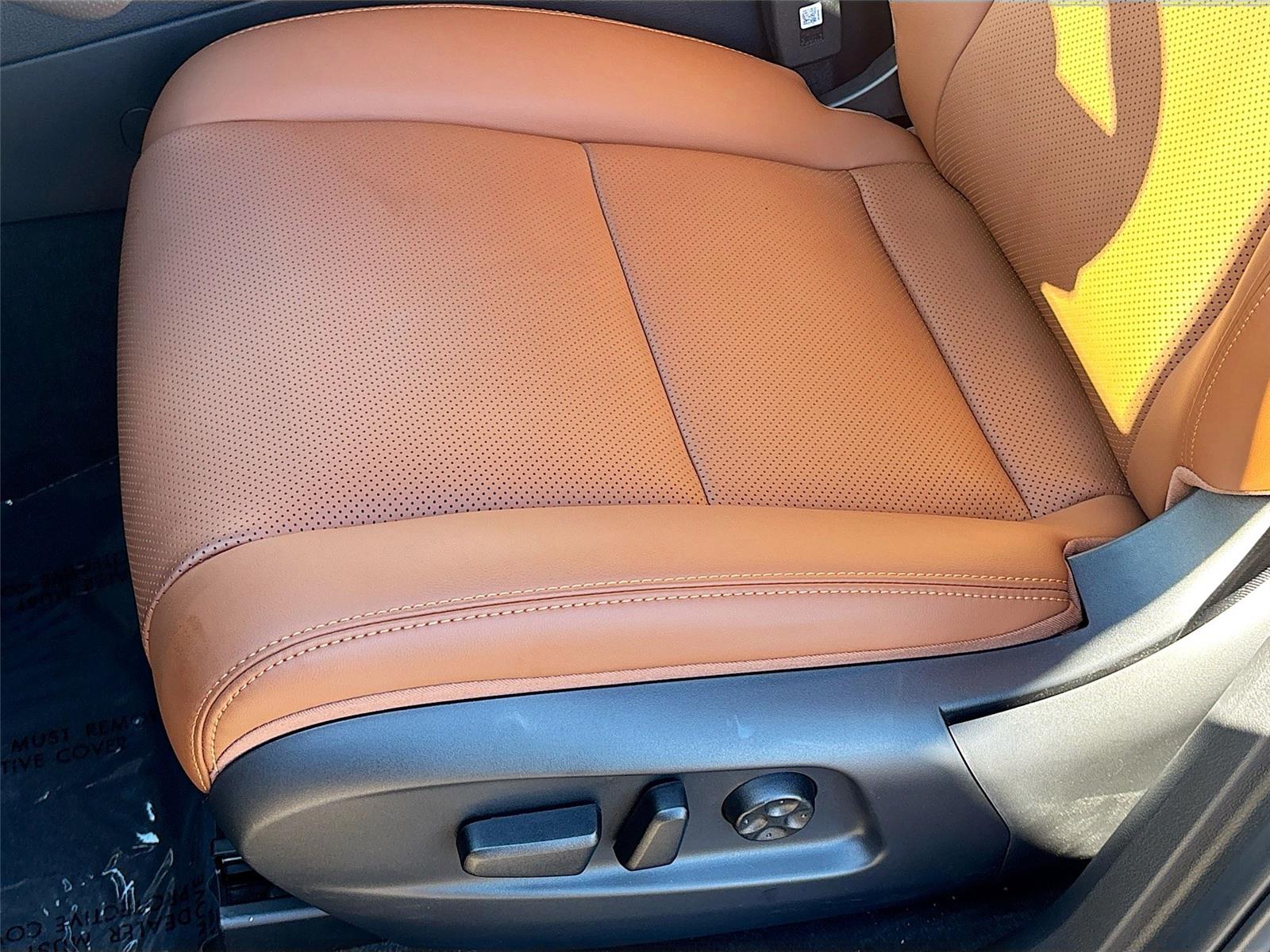 2025 VinFast VF 8 Plus