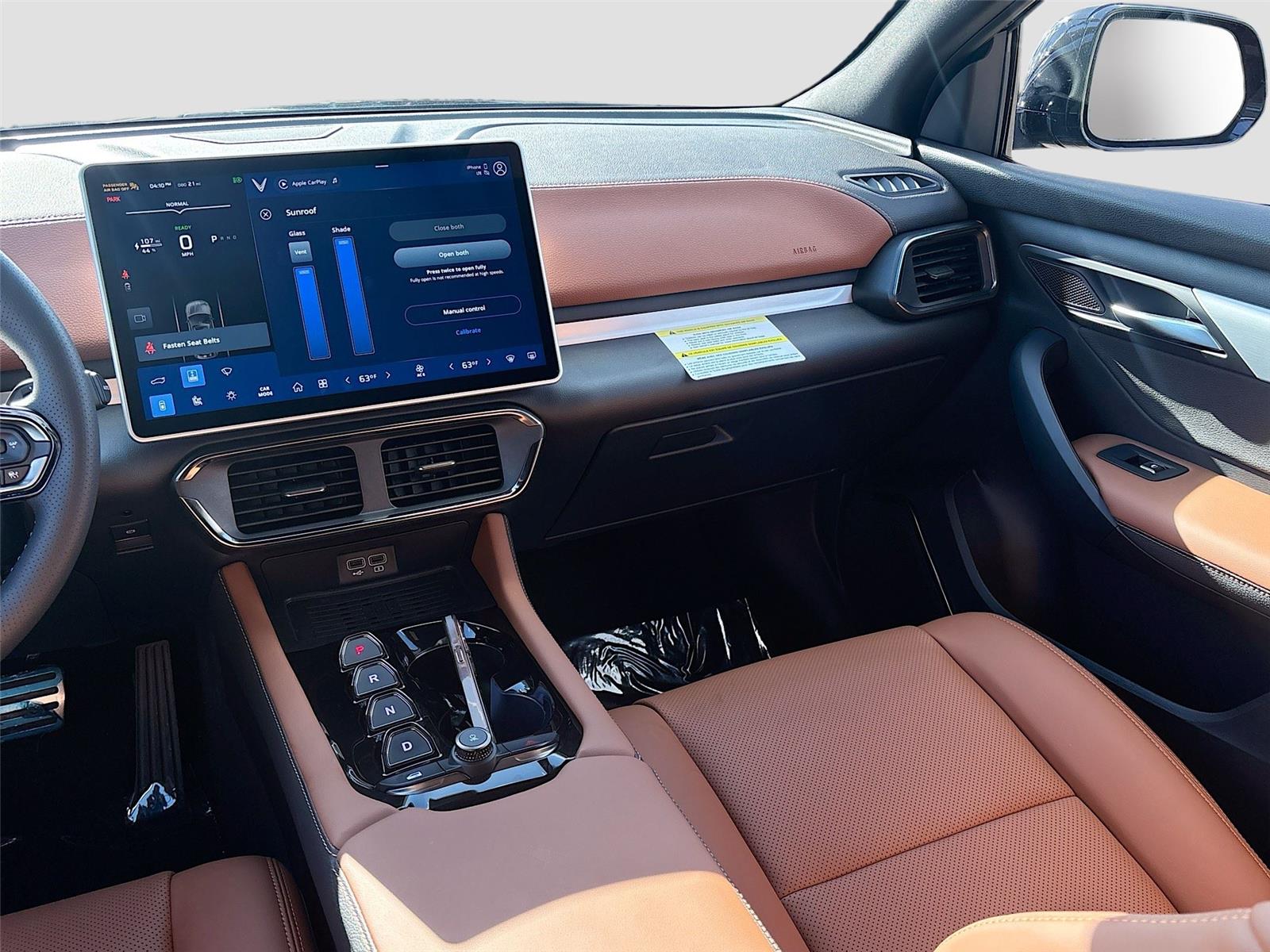 2025 VinFast VF 8 Plus