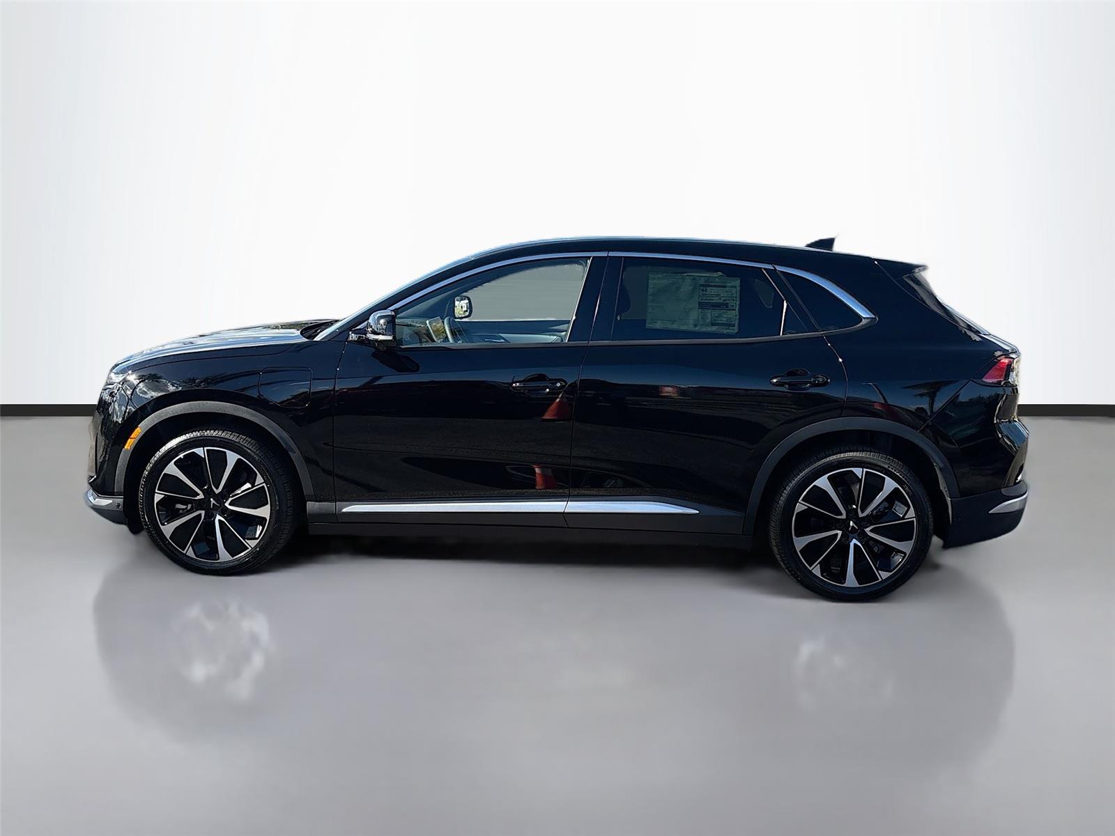 2025 VinFast VF 8 Plus