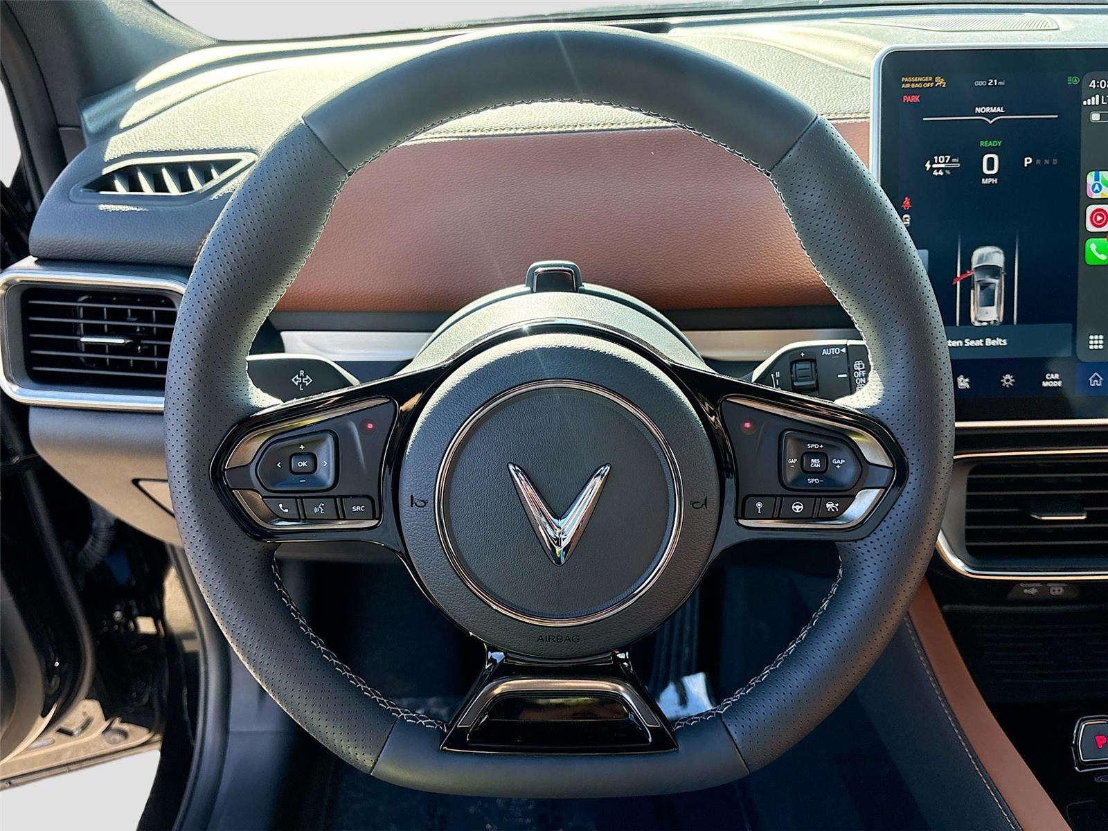 2025 VinFast VF 8 Plus