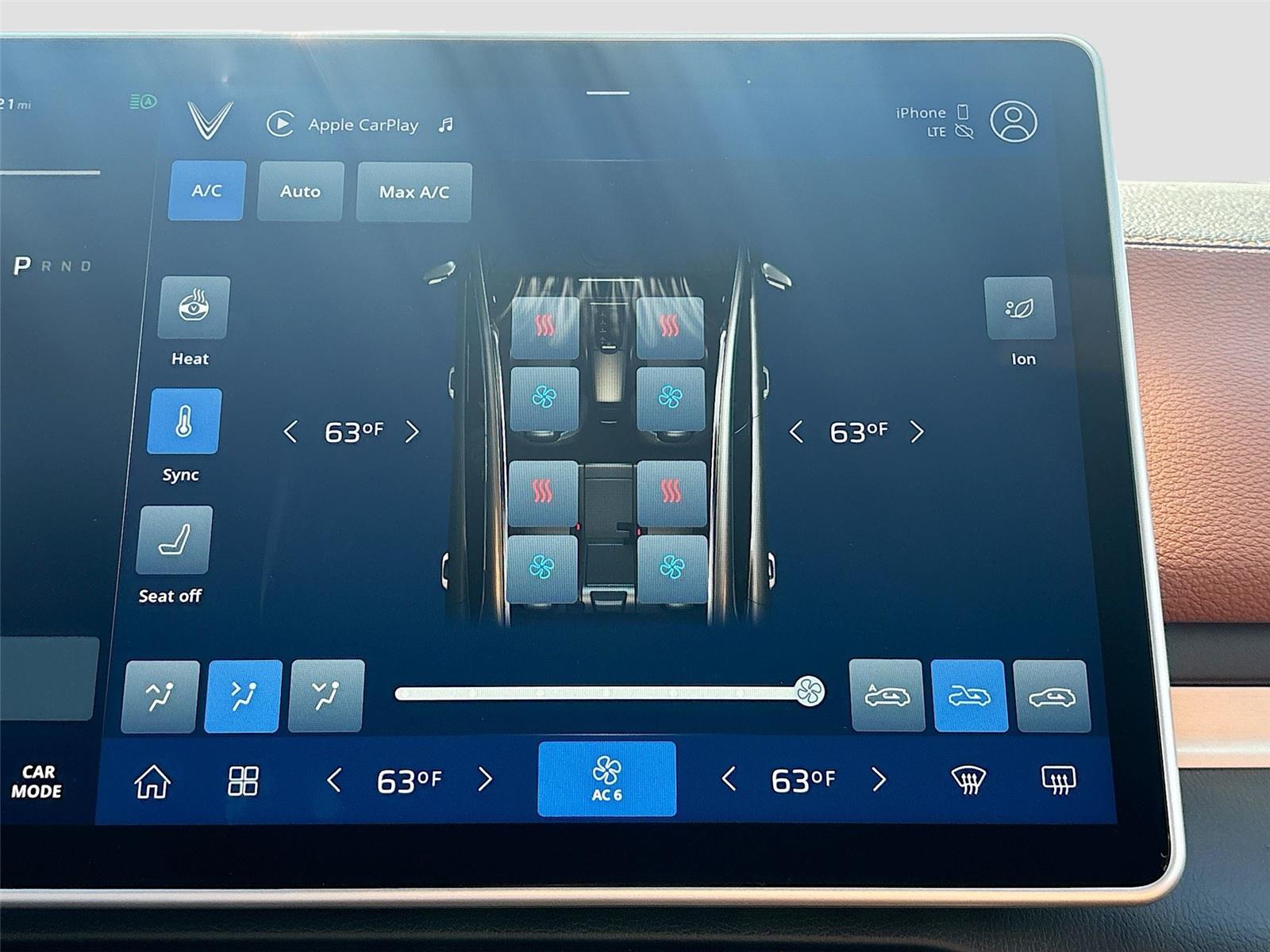 2025 VinFast VF 8 Plus