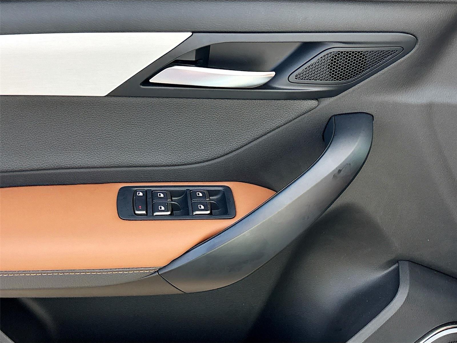 2025 VinFast VF 8 Plus