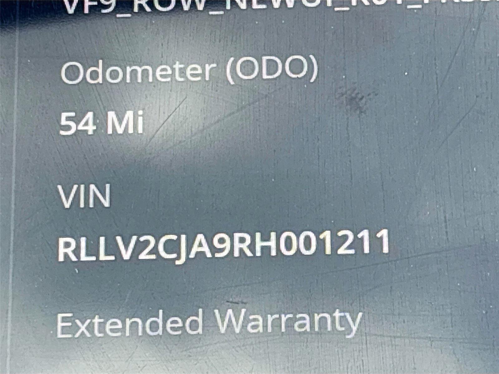 2024 VinFast VF 9 Plus