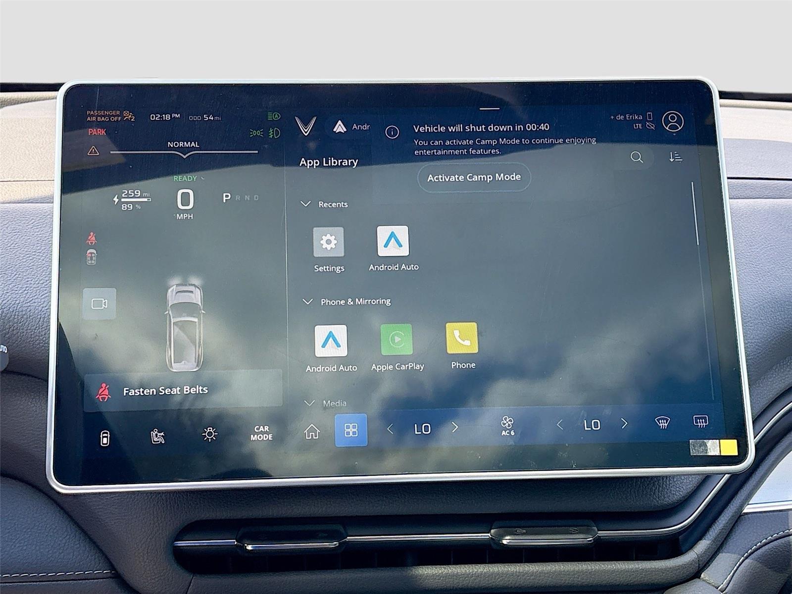 2024 VinFast VF 9 Plus