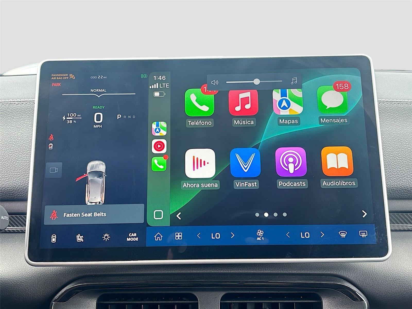 2025 VinFast VF 8 Eco