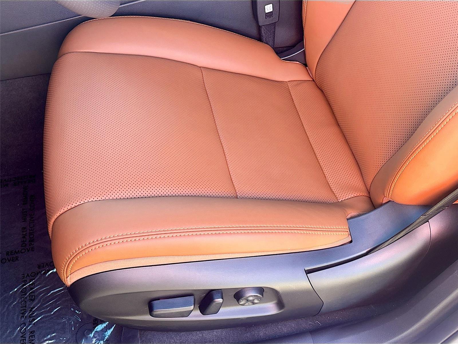 2025 VinFast VF 8 Plus