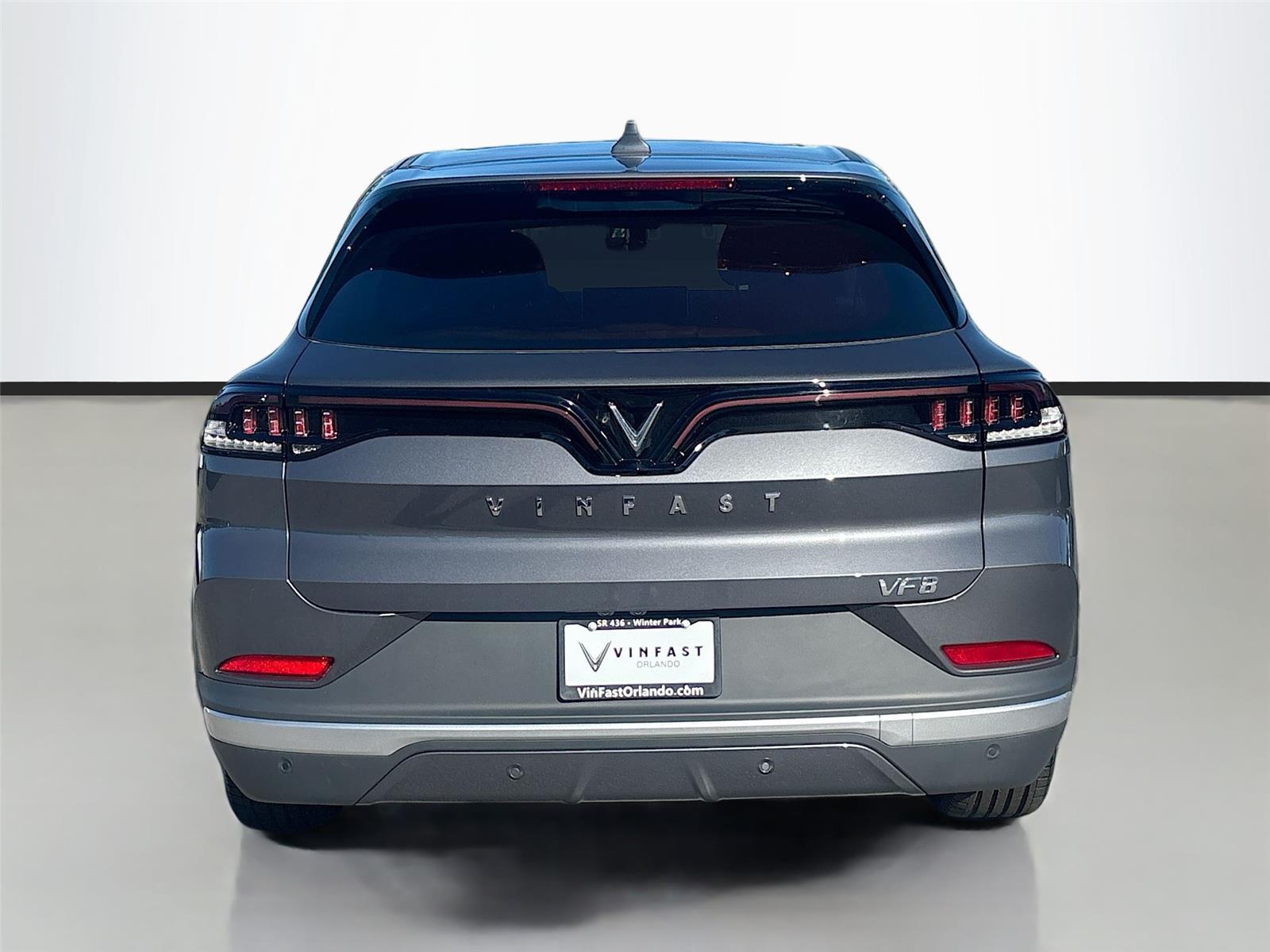 2025 VinFast VF 8 Plus