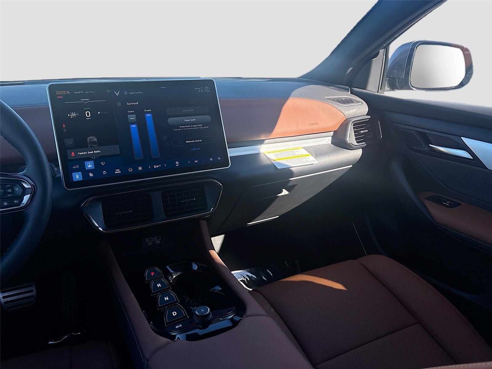 2025 VinFast VF 8 Plus