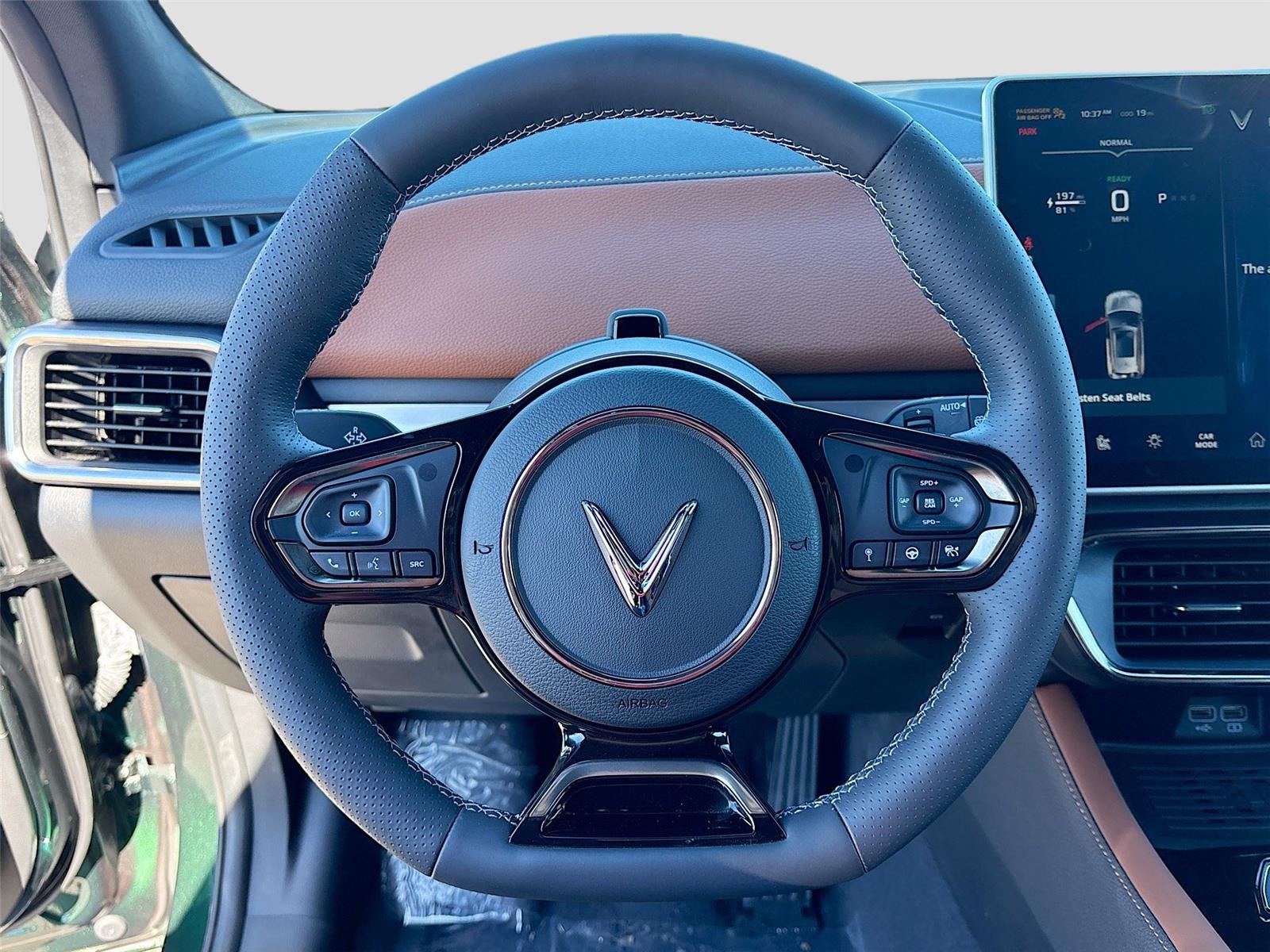 2025 VinFast VF 8 Plus