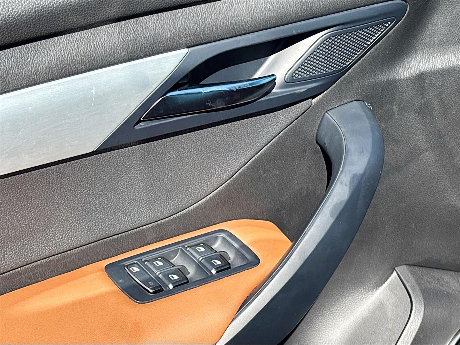 2025 VinFast VF 8 Plus