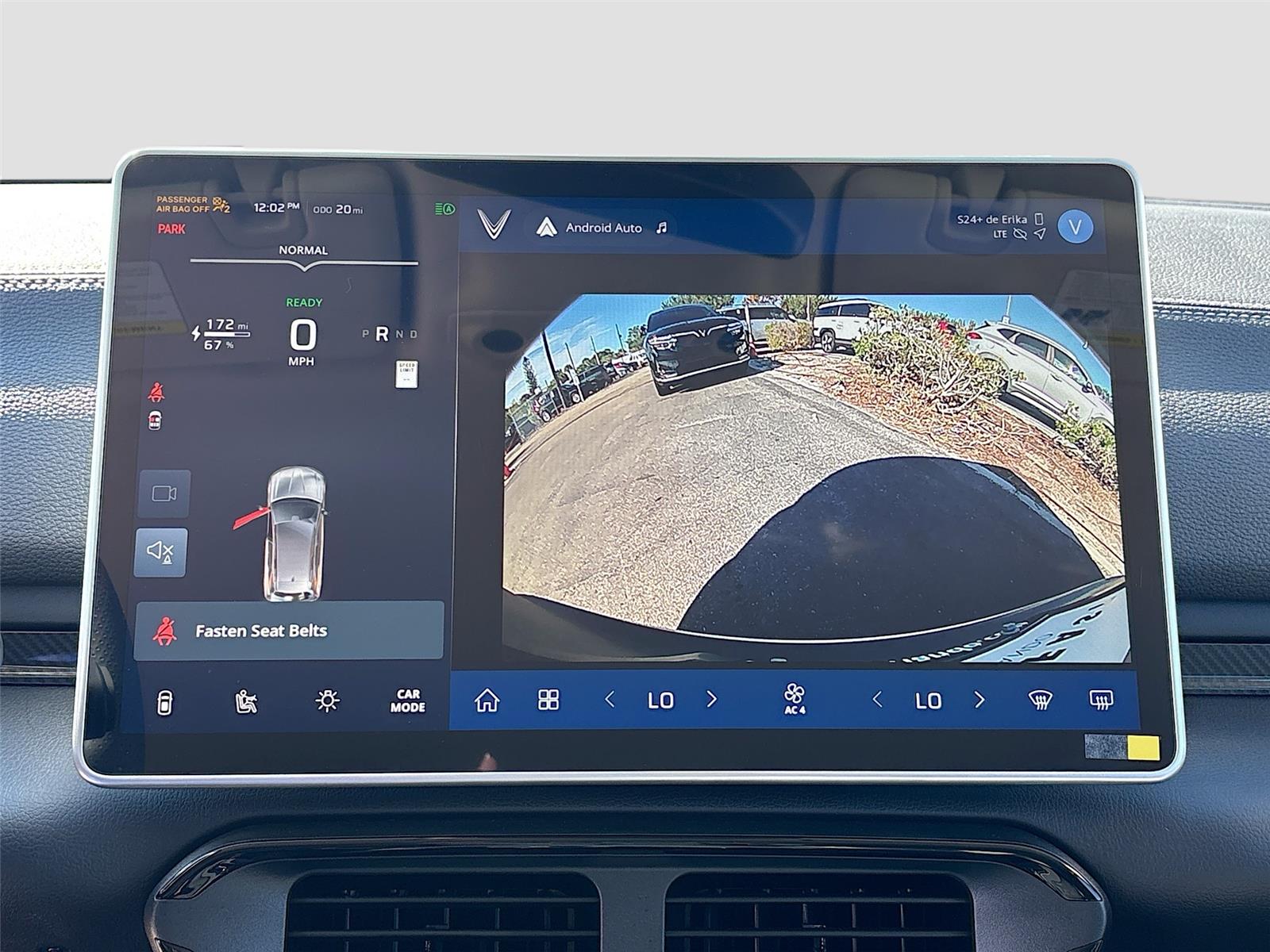 2025 VinFast VF 8 Eco