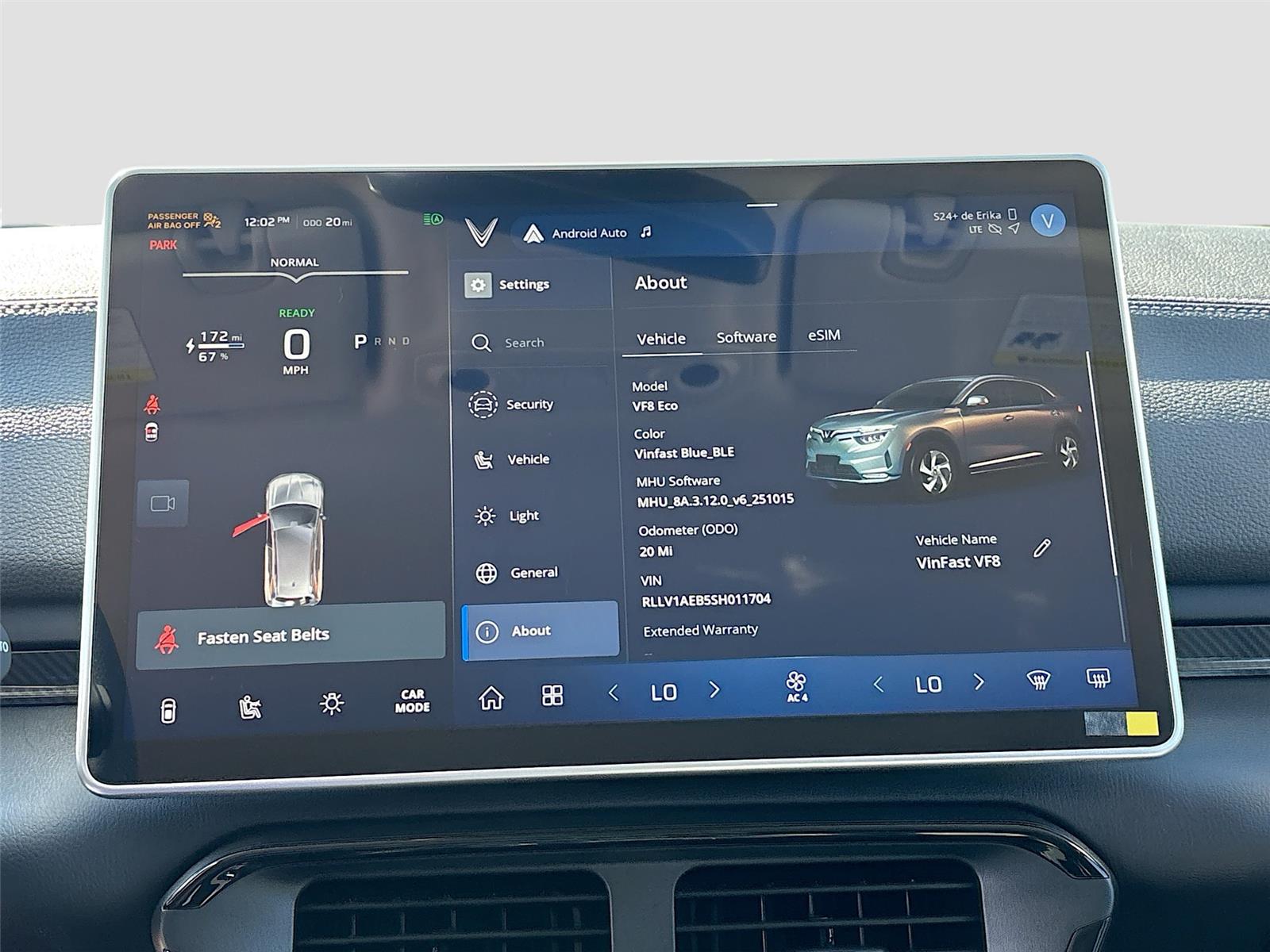 2025 VinFast VF 8 Eco
