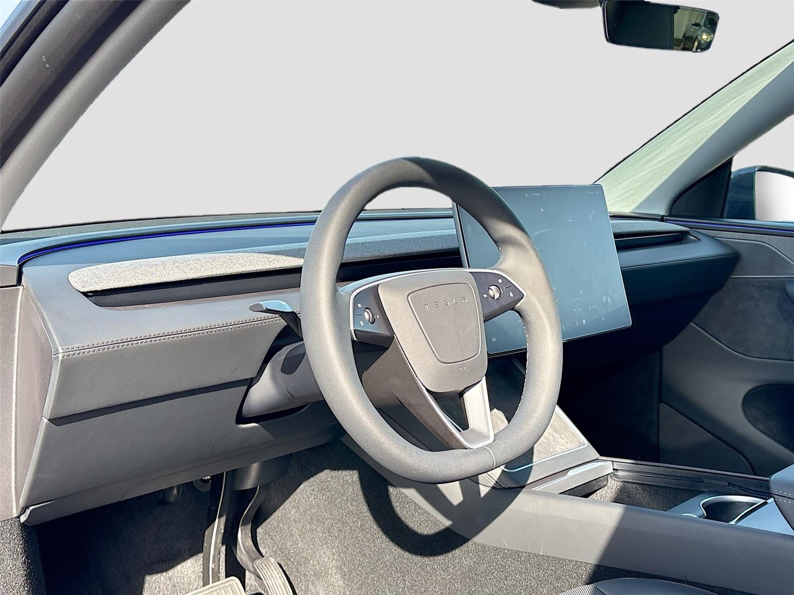 2026 Tesla Model Y Standard