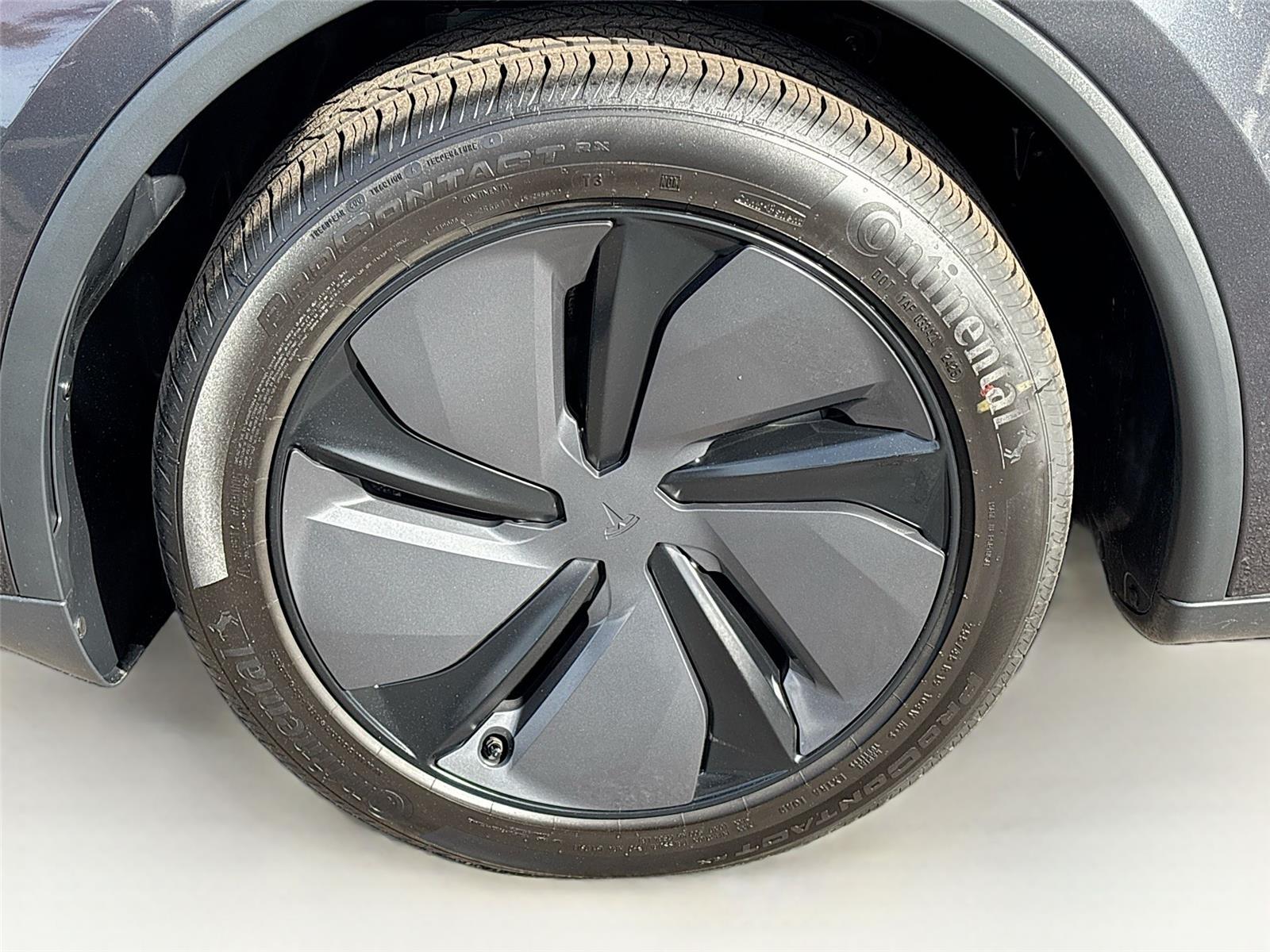 2026 Tesla Model Y Standard