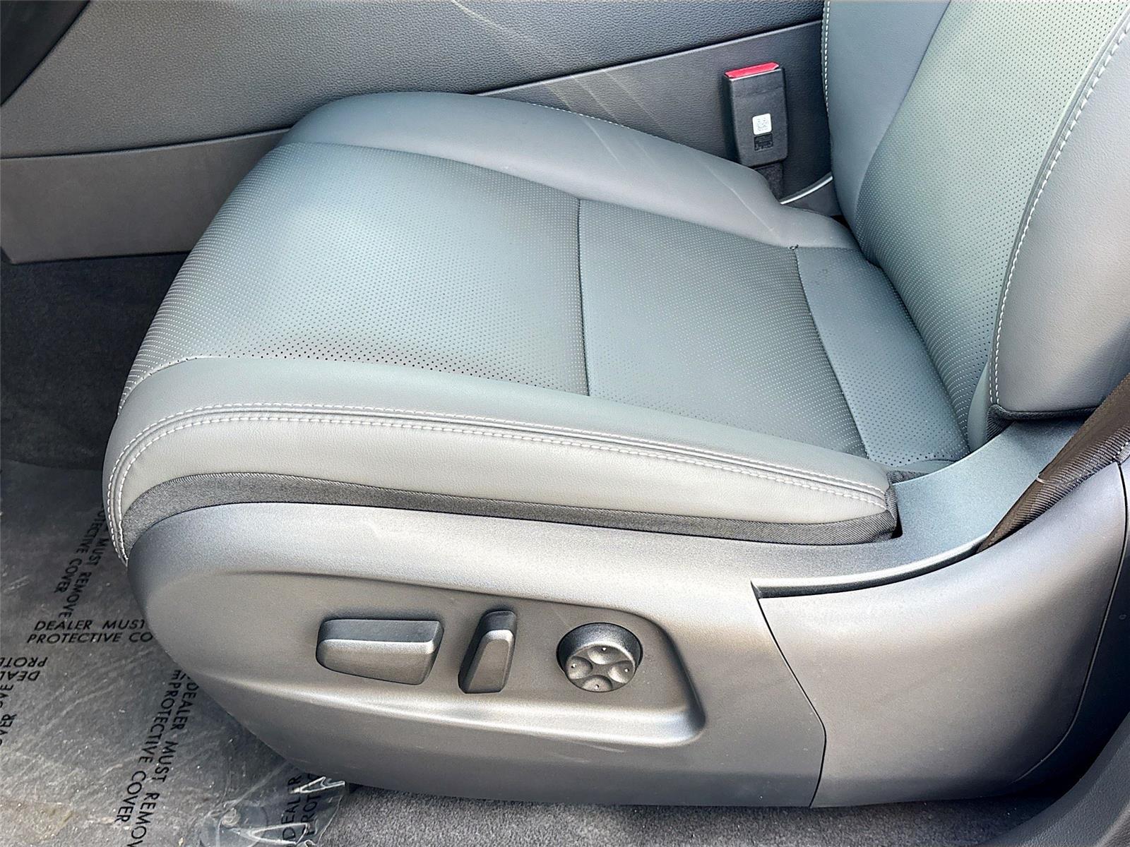 2025 VinFast VF 8 Plus