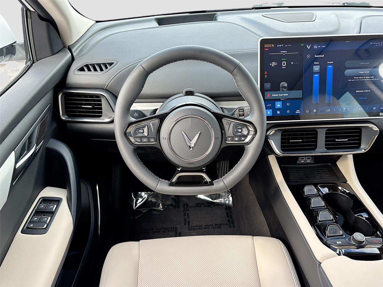 2025 VinFast VF 8 Plus