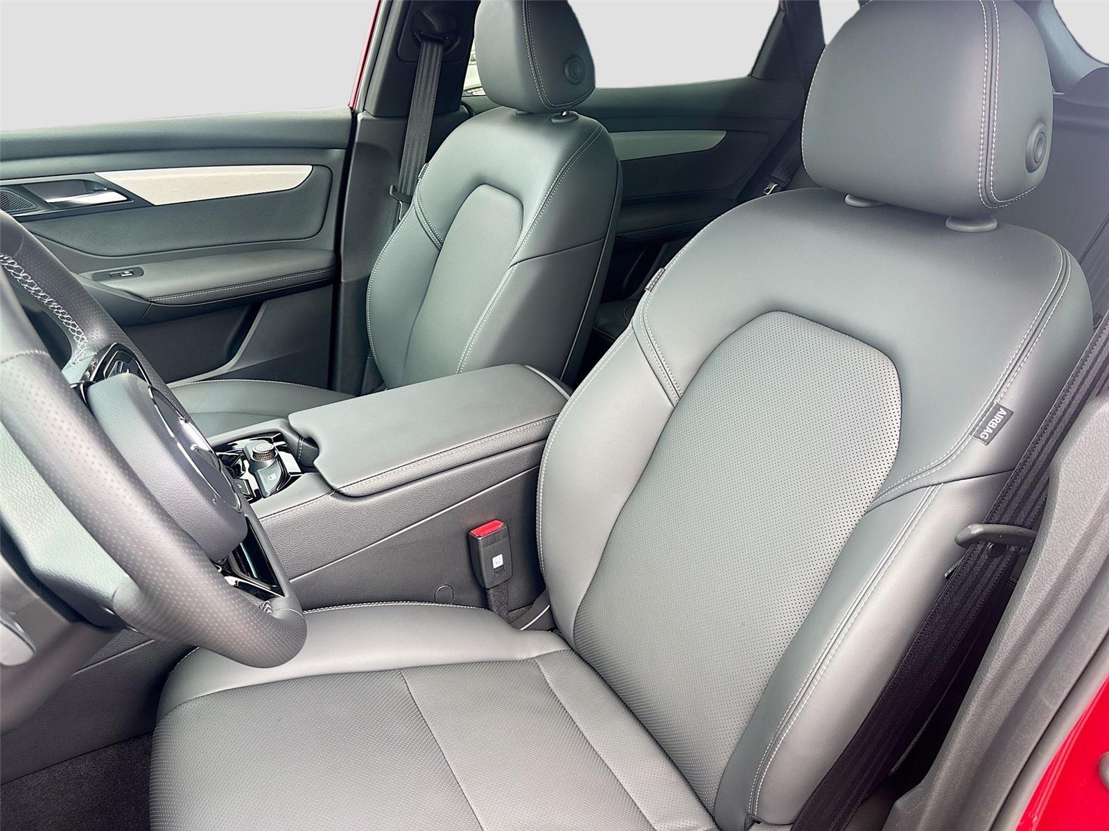 2025 VINFAST TRAD VF 8 PLUS