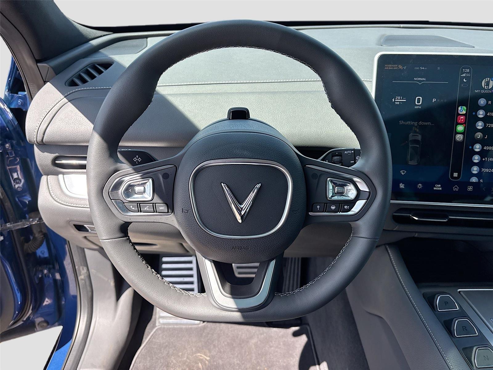 2024 VinFast VF 9 Plus