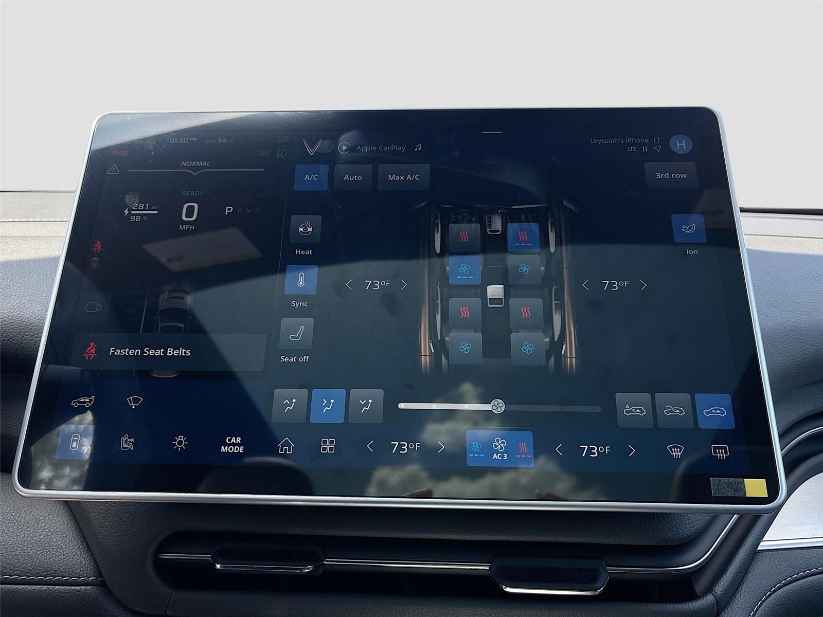 2024 VinFast VF 9 Plus