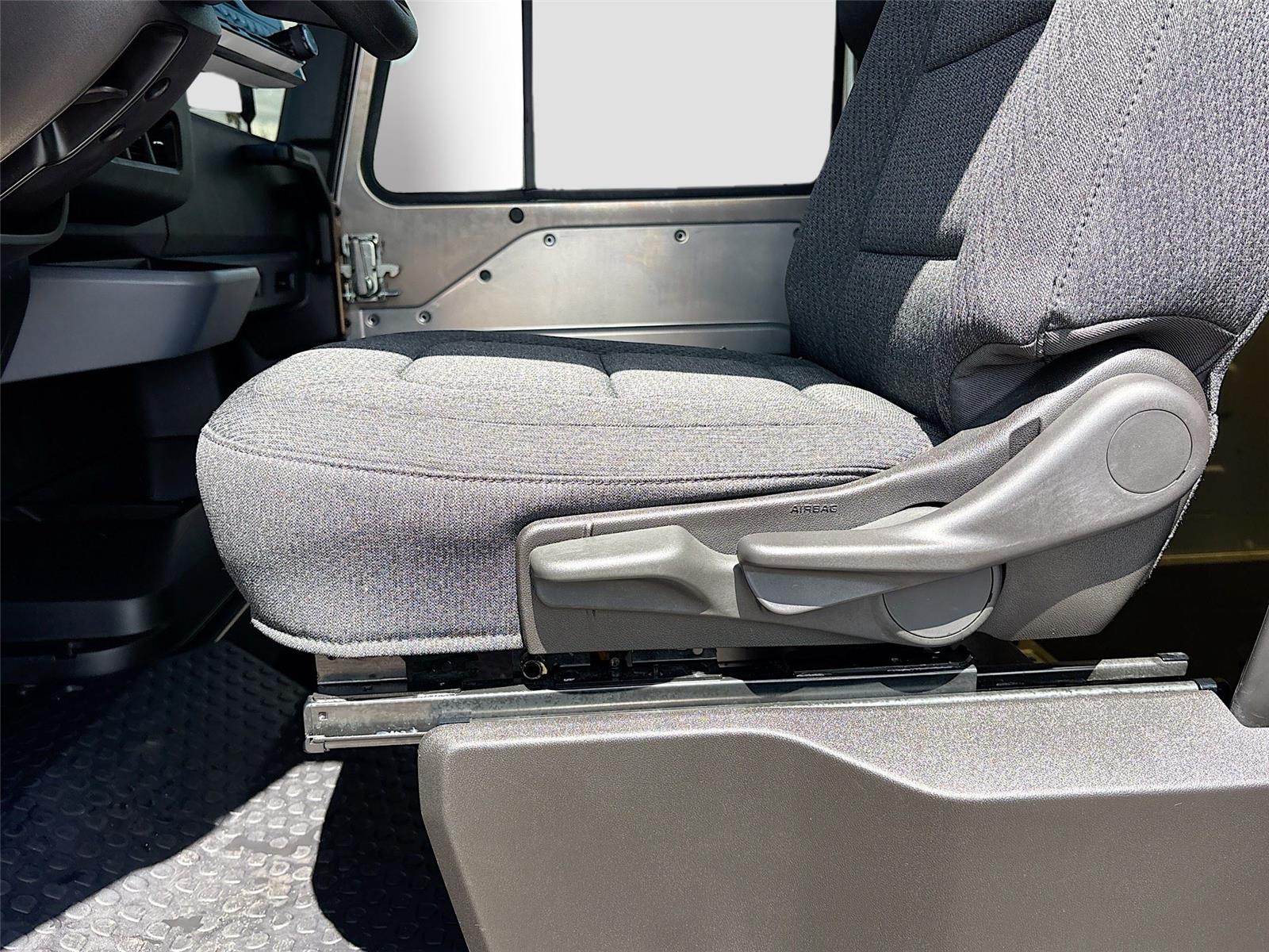 2025 Chevrolet BrightDrop 400