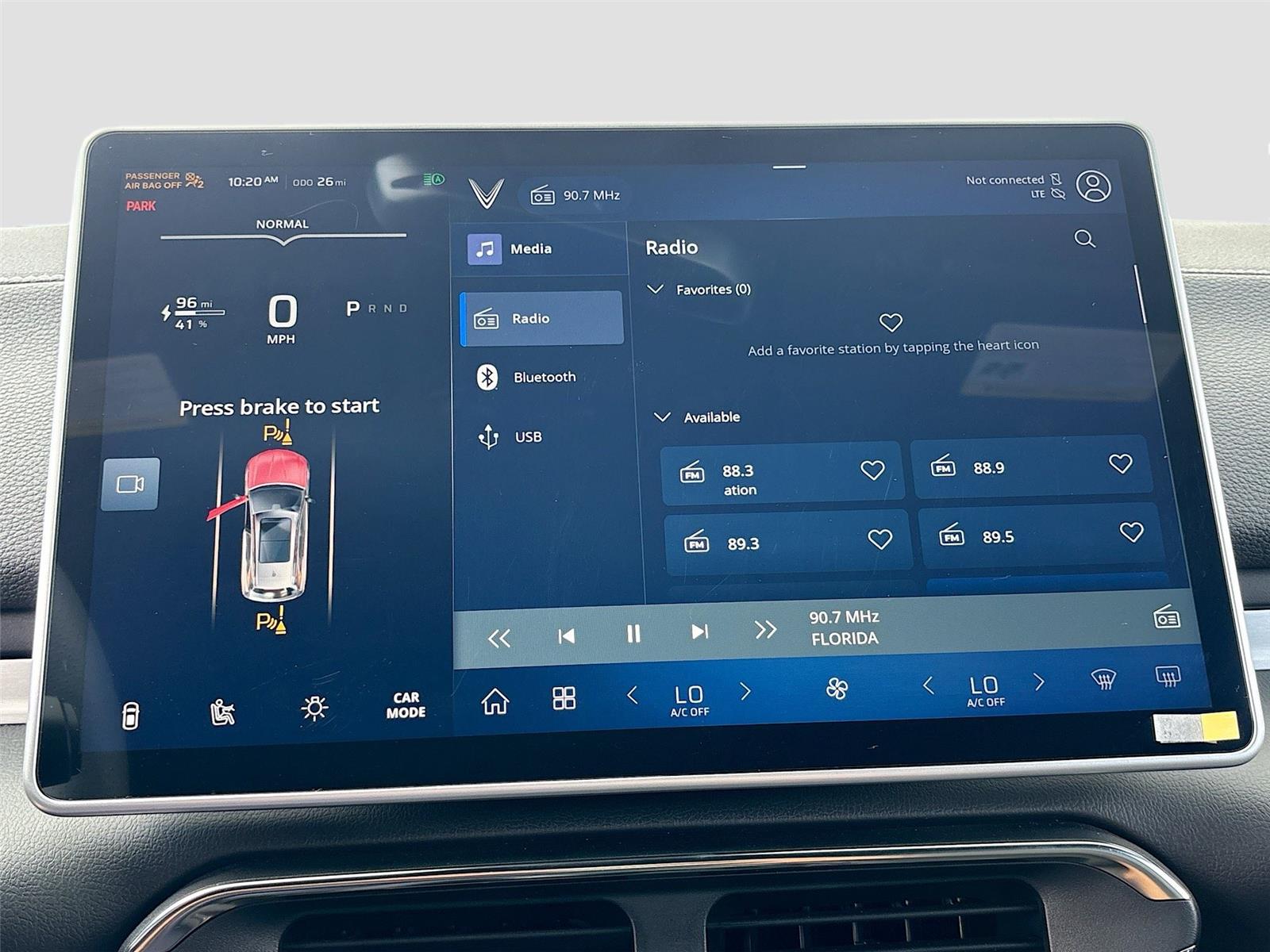 2025 VinFast VF 8 Plus