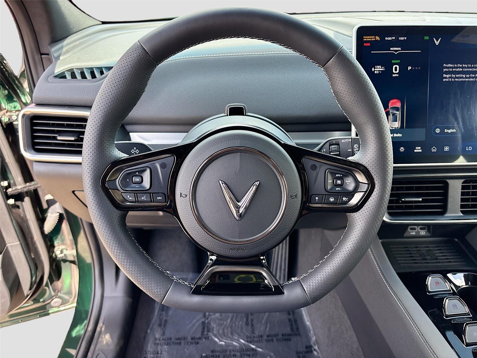 2025 VinFast VF 8 Plus